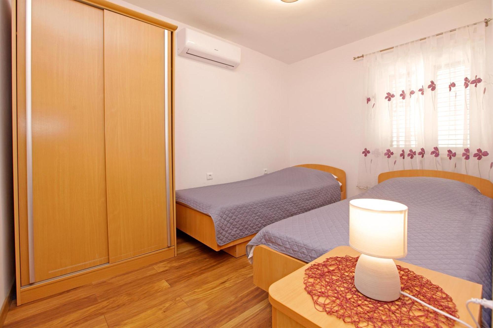 Vanja Apartment *